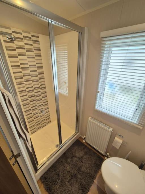 Amazing 2Bedroom Caravan In Lincoln, Tattershall Exterior photo