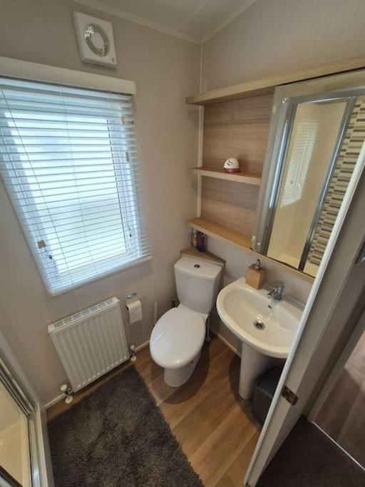 Amazing 2Bedroom Caravan In Lincoln, Tattershall Exterior photo